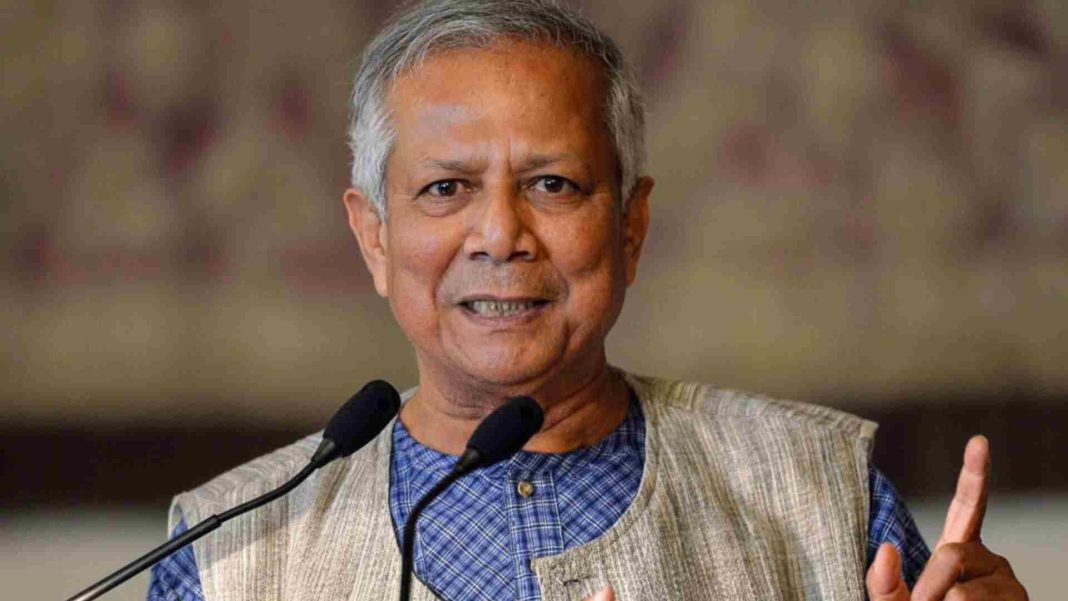 অধ্যাপক মুহাম্মদ ইউনূস নিউইয়র্কে এনআরবি কানেক্ট ডে অনুষ্ঠানে প্রবাসীদের রেমিট্যান্সে দেশের অর্থনীতির গুরুত্ব তুলে ধরছেন