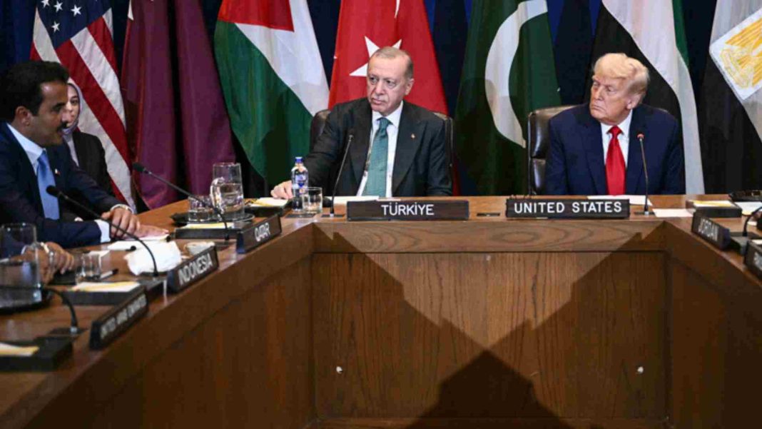 মিশরে গাজা শান্তি আলোচনায় কাতার ও তুরস্কের প্রতিনিধি অংশ নিচ্ছেন, ইসরাইল ও হামাসের প্রতিনিধিদের সঙ্গে পরোক্ষ আলোচনায় বসেছেন তাঁরা।