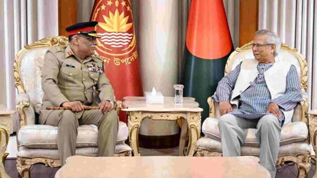 বাংলাদেশ ও পাকিস্তানের দ্বিপাক্ষিক বৈঠকে সহযোগিতা বৃদ্ধির আলোচনায় দুই দেশের প্রতিনিধি