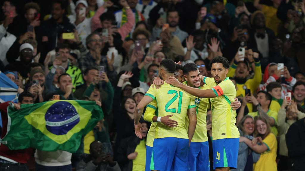 ব্রাজিল বনাম তিউনিসিয়া ম্যাচের সময়ের দৃশ্য