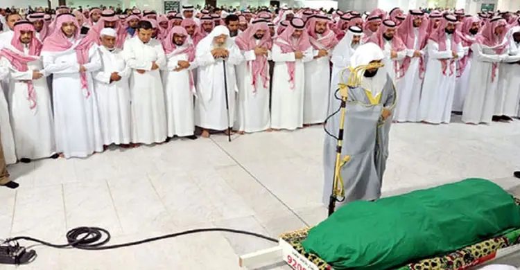 জানাজার নামাজের দোয়া - ইসলামে মৃত ব্যক্তির প্রতি সম্মান