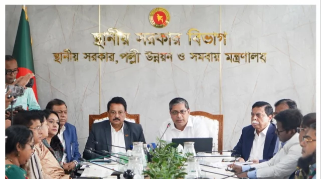 সরকারি খরচে ডেঙ্গু চিকিৎসা